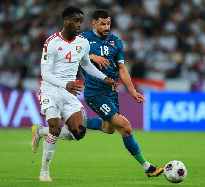 Thắng UAE, Iraq dự play-off liên lục địa
