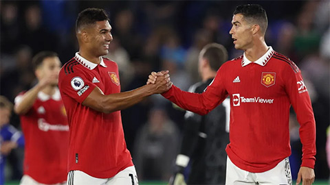  MU từ bỏ thời kỳ 'ăn xổi' với các ngôi sao lớn luống tuổi