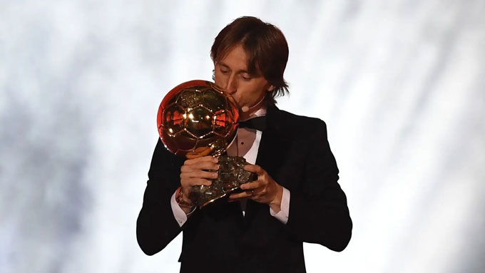 Việc Modric giành Quả bóng vàng 2018 khiến Ronaldo và Ramos nảy sinh mâu thuẫn với nhau