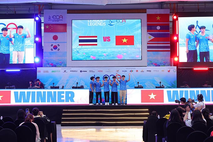 ĐT LMHT Việt Nam đại thắng ngày ra quân