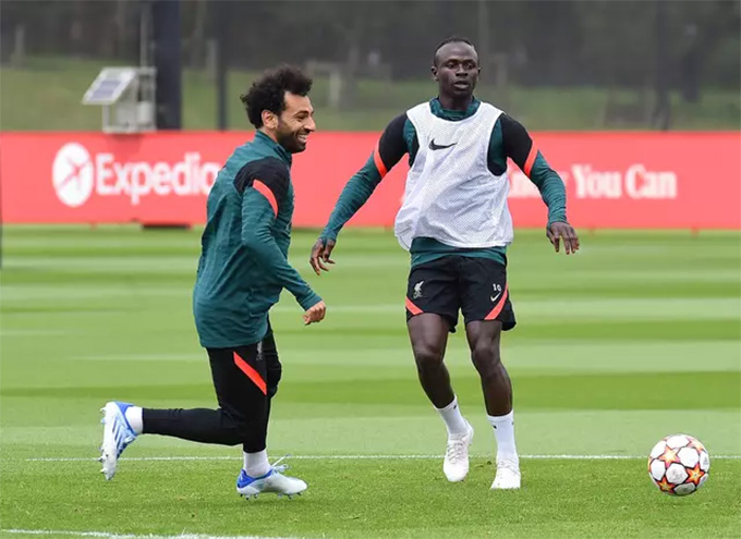 Cả hai không có vấn đề gì trên sân cỏ