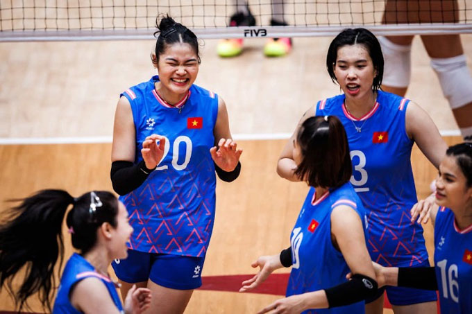 Đội tuyển bóng chuyền nữ Việt Nam nỗ lực chuẩn bị cho SEA Games 33