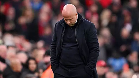  ‘Liverpool mất bao nhiêu tiền nếu sa thải Arne Slot?’