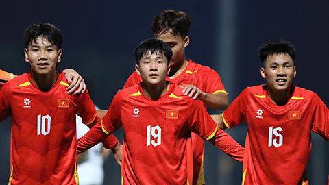  Cầu thủ trẻ Việt Nam trách bản thân dù ghi bàn như ‘mưa’ ở giải châu Á
