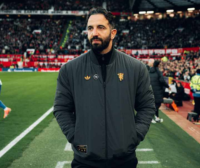 HLV Amorim vẫn còn nhiều vấn đề cần giải quyết với MU