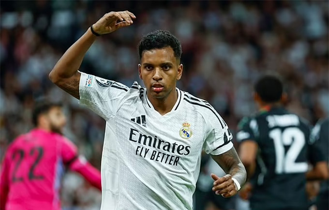 Tin giờ chót 2/12: Real Madrid sẵn sàng bán Rodrygo, MU quan tâm