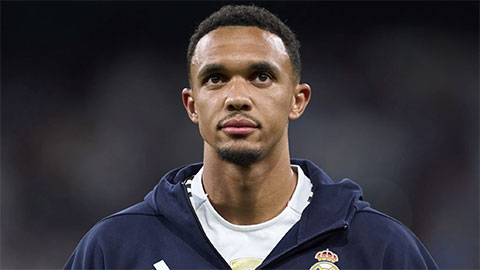  Alexander-Arnold nghỉ thi đấu 2 tháng, Real Madrid khủng hoảng hậu vệ phải
