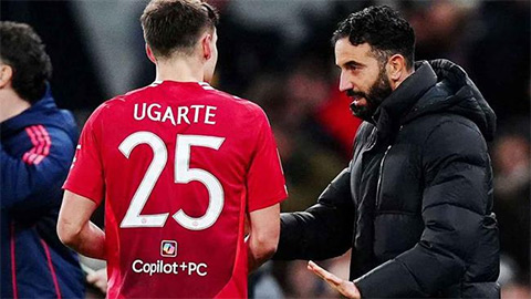  Fan MU chỉ trích một cầu thủ sau trận hòa West Ham