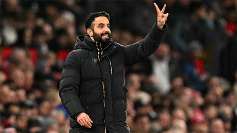  Việc MU liên tục đánh rơi lợi thế phơi bày vấn đề của Amorim