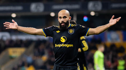  Hàng công MU thăng hoa với thống kê khó tin trước Wolves