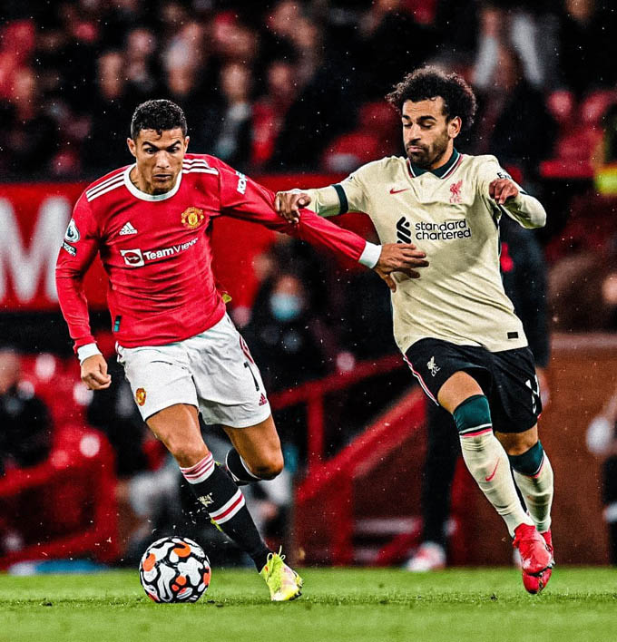 Salah muốn rời Liverpool theo cách Ronaldo kết thúc hợp đồng với MU