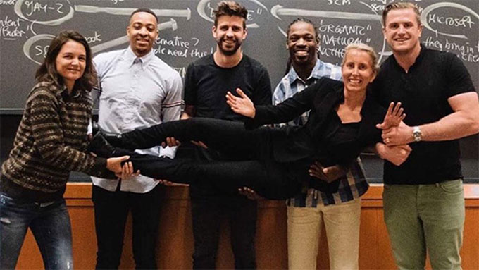 Pique là cựu cầu thủ rất ham mê học tập