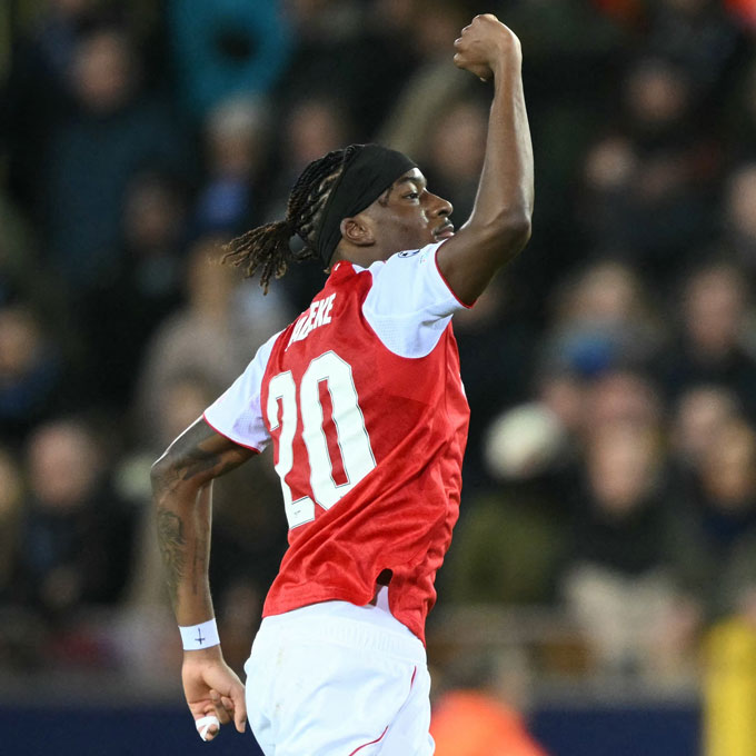 Theo Sutton, Madueke là bản hợp đồng khôn ngoan của Arsenal