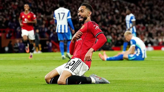 Cunha đang chơi tốt khi được đá cao nhất trên hàng công