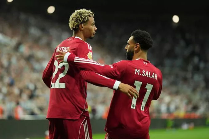 Ekitike đã sẵn sàng gánh vác hàng công Liverpool thay Salah