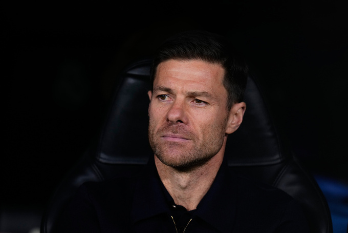 Xabi Alonso cho biết, ông sống đủ lâu trong nghề để không ngạc nhiên nếu bị Real Madrid sa thải
