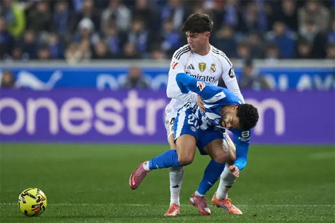 Valdepenas đã có trận ra mắt thành công