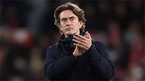  Fan Tottenham đòi sa thải HLV Thomas Frank sau trận thua tan nát