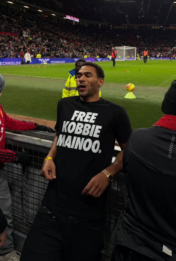 Anh trai Mainoo gửi thẳng thông điệp tới Amorim