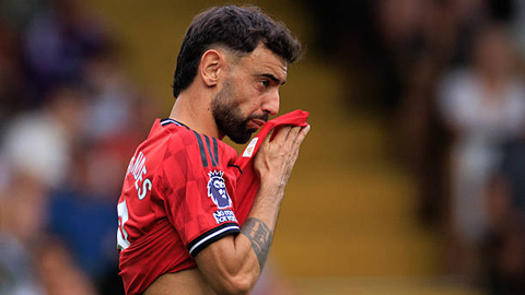  Bruno Fernandes chỉ thẳng ra cầu thủ ‘gây khó chịu’ nhất trên sân