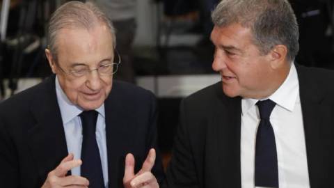  Barca và trọng tài 'tổng công kích' Real Madrid