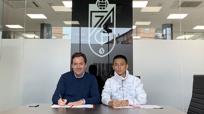 Li Tenglong được Granada ký hợp đồng năm 2018 nhưng không được ra sân nhiều do chấn thương