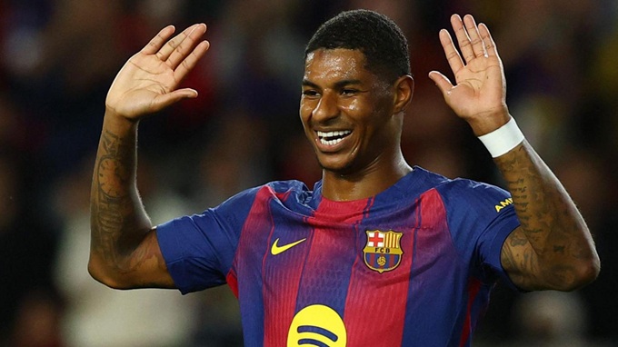 Rashford đang tìm lại niềm vui trong màu áo Barca