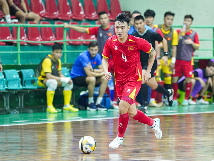 Ala Châu Đoàn Phát lọt vào Top 5 Quả bóng vàng futsal 2025