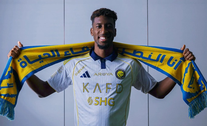 Cristiano Ronaldo chính là người đã thuyết phục Coman gia nhập Al Nassr