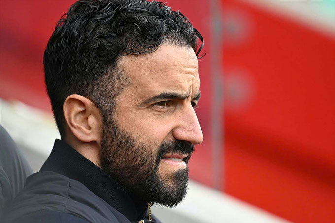 HLV Amorim gặp khó khi tình hình nhân sự của MU không mấy tích cực