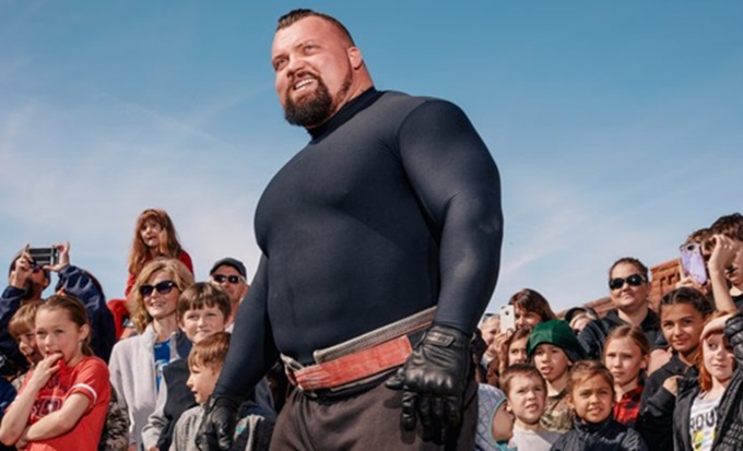 Eddie Hall kiếm được nhiều tiền khi làm KOL