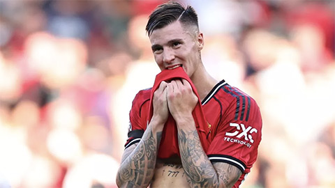  Đen của Benjamin Sesko!