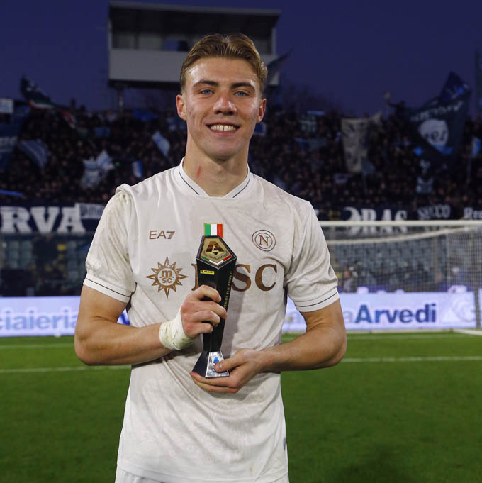 Hojlund đang tỏa sáng ở Napoli