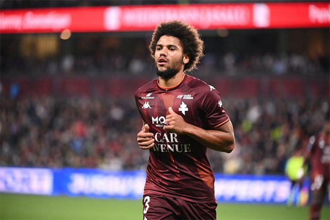 Matthieu Udol bị đứt dây chằng không phải một mà những bốn lần