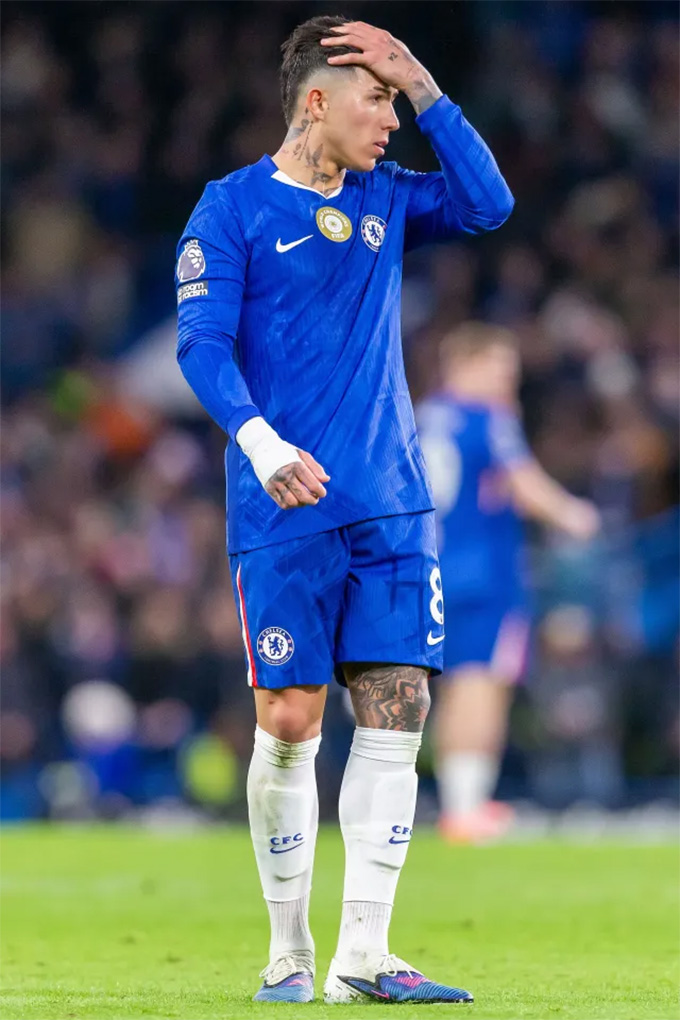 Enzo Fernandez thường xuyên phải thi đấu khi vẫn gặp chấn thương nhỏ