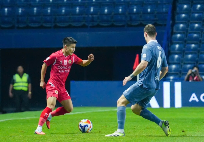 Quang Hải - một ngôi sao và có sức ảnh hưởng rất lớn của CAHN. Ảnh: Minh Tuấn