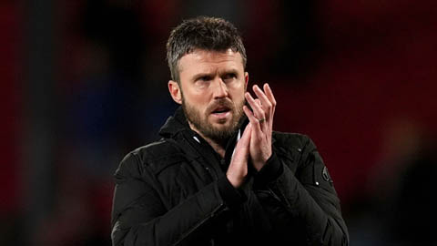  Michael Carrick đồng ý dẫn dắt MU
