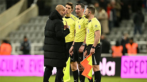  Guardiola nổi giận vì VAR tước bàn thắng của Semenyo