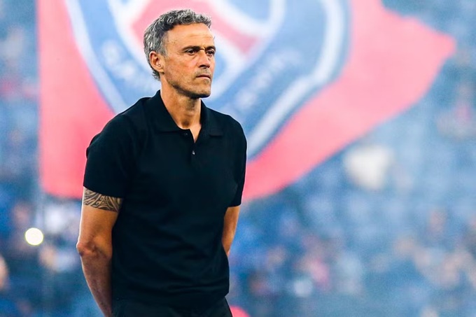 HLV Luis Enrique đang đối mặt sự thất thường của một số cầu thủ PSG