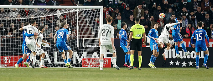 Real quá bạc nhược trước Albacete