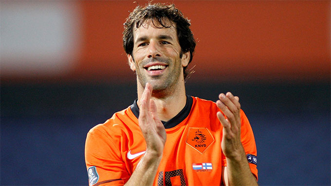 Van Nistelrooy từng ghi 35 bàn cho ĐT Hà Lan