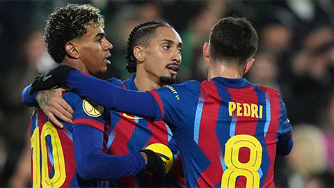  Barca vào tứ kết Cúp Nhà Vua, AC Milan thắng ngược CLB của Fabregas