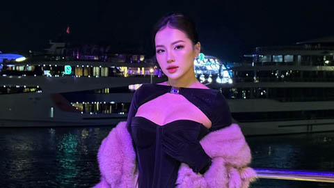  Nữ y tá chạy bộ Loan Barbie lại khiến fan thẫn thờ