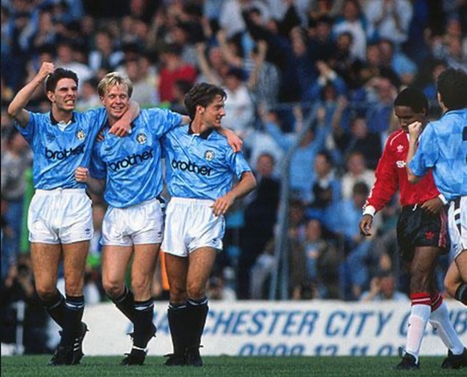 Quỷ đỏ bị Man City dẫn 3 bàn trong hiệp 1