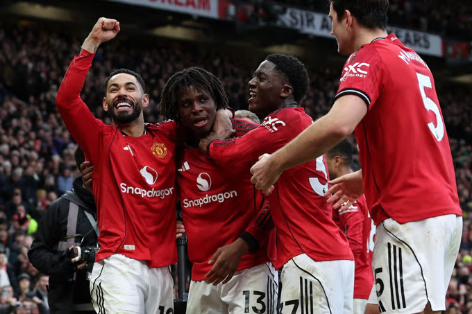 MU đã học được cách đoàn kết trở lại