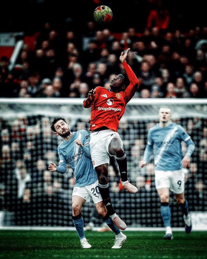 Mainoo thi đấu đầy tự tin trước Man City