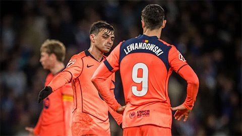  Barca không cãi được 'thiên ý'