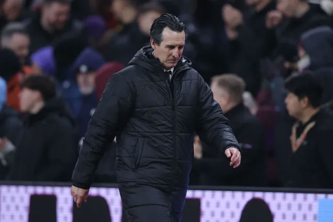 HLV Emery khiến nhiều người khó hiểu với phát biểu sau trận