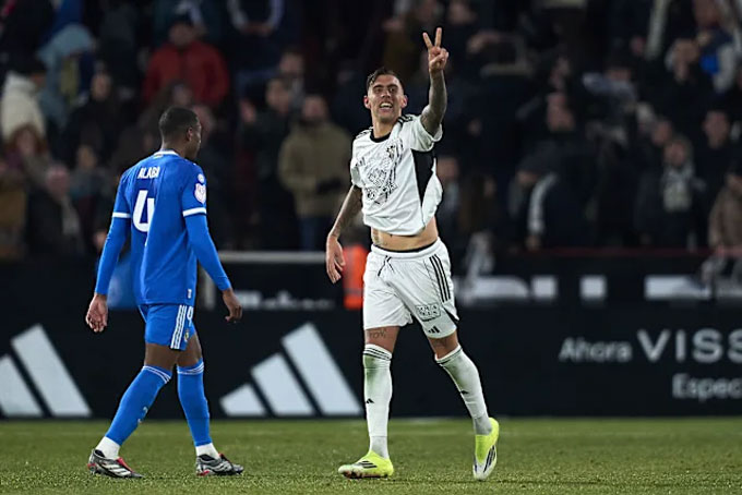 Albacete ghi tên vào tứ kết sau khi đánh bại Real