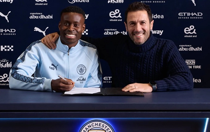 Guehi vừa gia nhập Man City